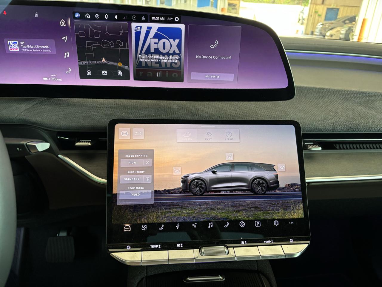 Lucid Gravity Grand Touring AWD 2026