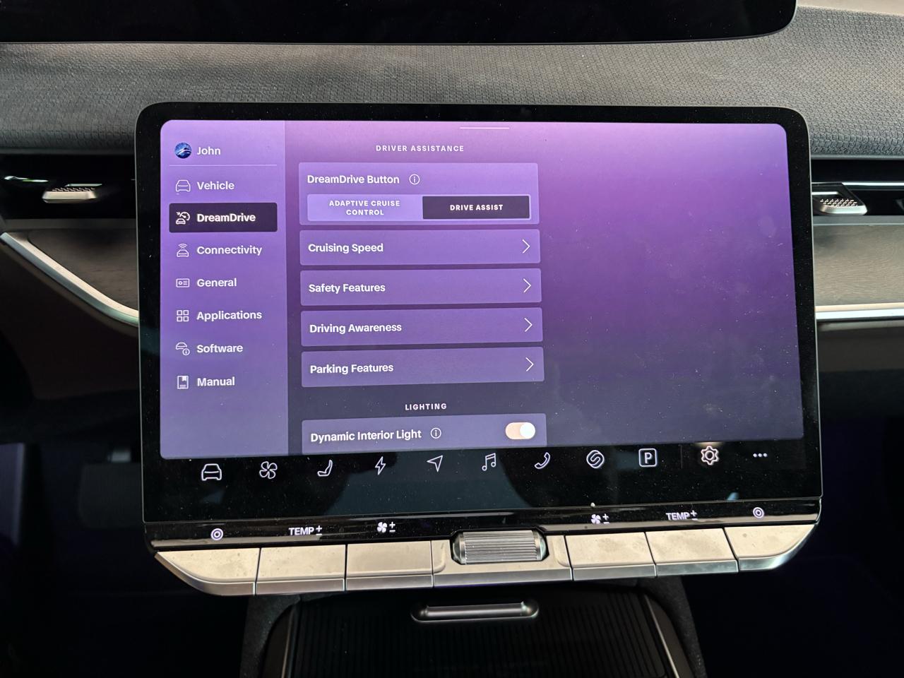 Lucid Gravity Grand Touring AWD 2026