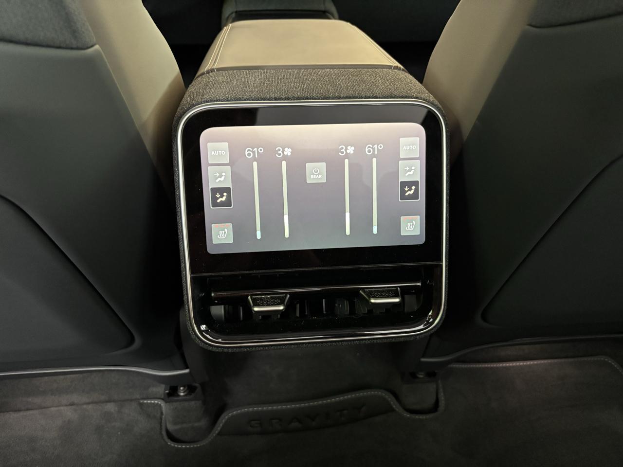 Lucid Gravity Grand Touring AWD 2026