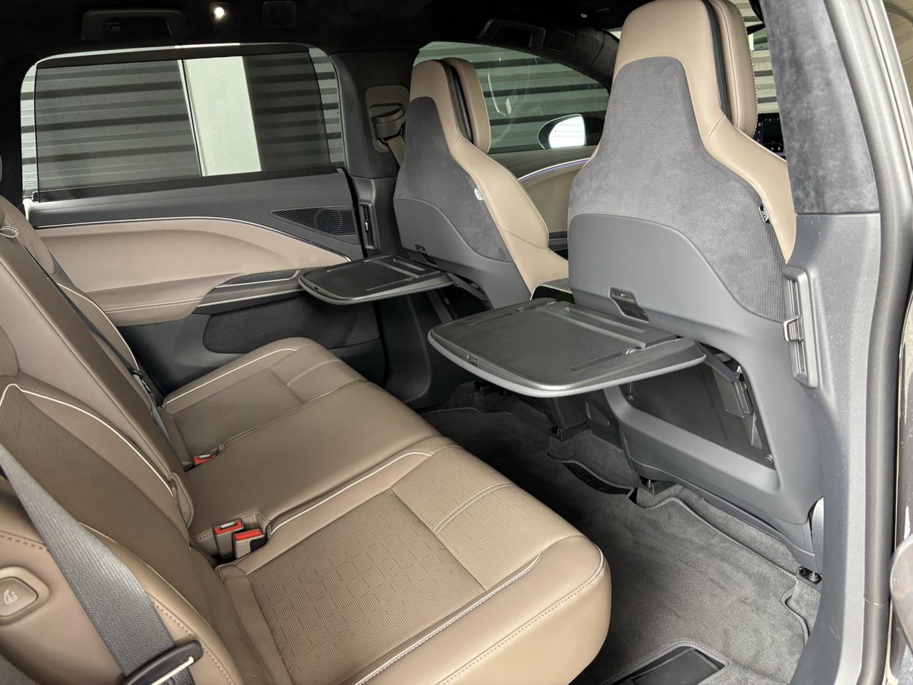 Lucid Gravity Grand Touring AWD 2026