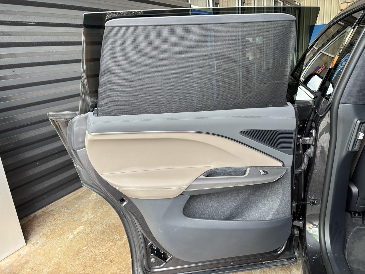 Lucid Gravity Grand Touring AWD 2026