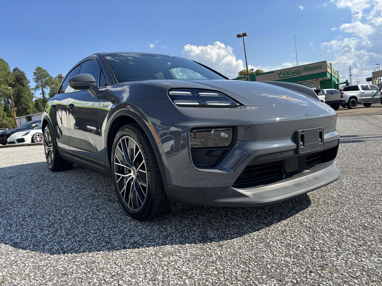 Porsche Macan Electric 4 AWD 2025