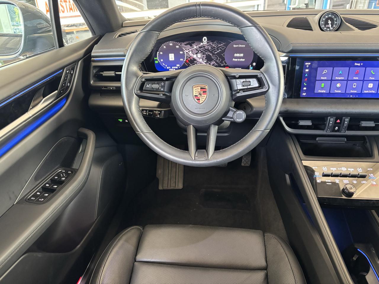 Porsche Macan Electric 4 AWD 2025