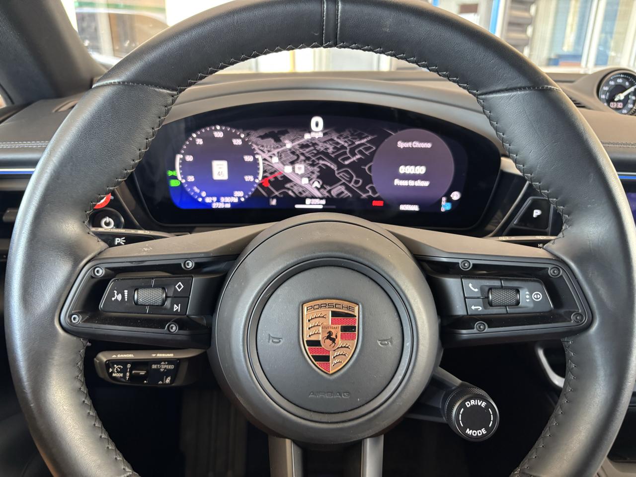 Porsche Macan Electric 4 AWD 2025