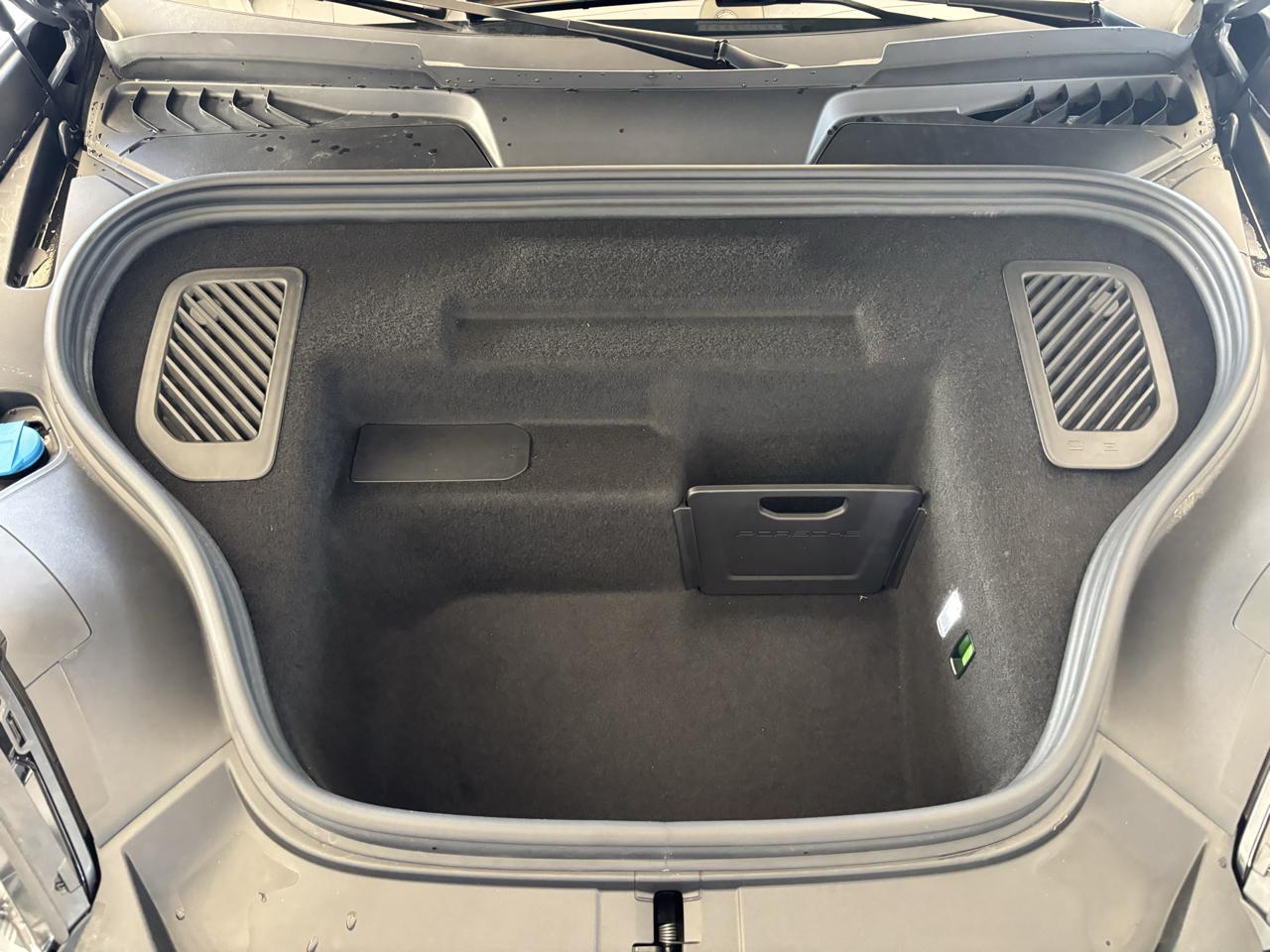 Porsche Macan Electric 4 AWD 2025