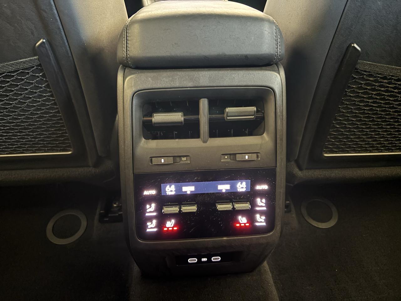 Porsche Macan Electric 4 AWD 2025