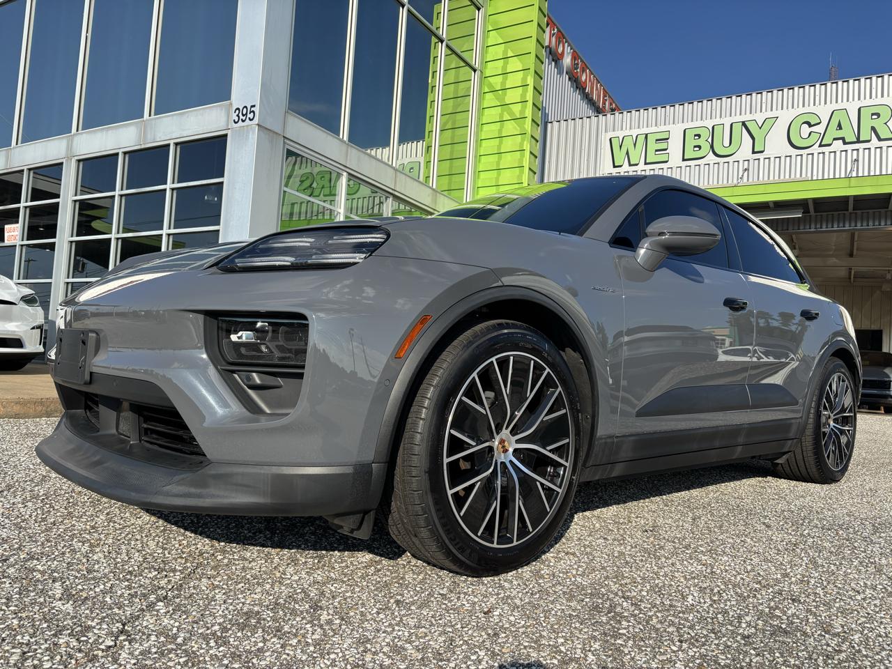 Porsche Macan Electric 4 AWD 2025
