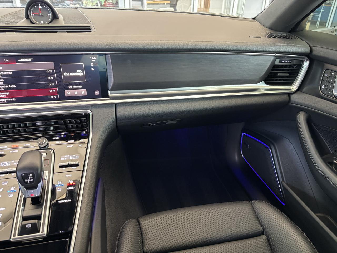 Porsche Panamera 4 Platinum Edition AWD 2023