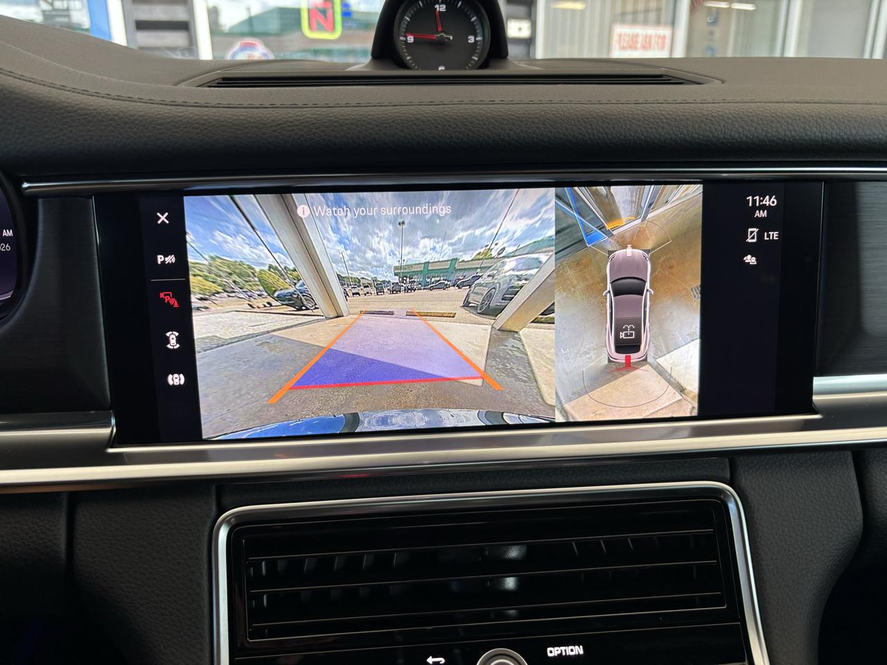 Porsche Panamera 4 Platinum Edition AWD 2023