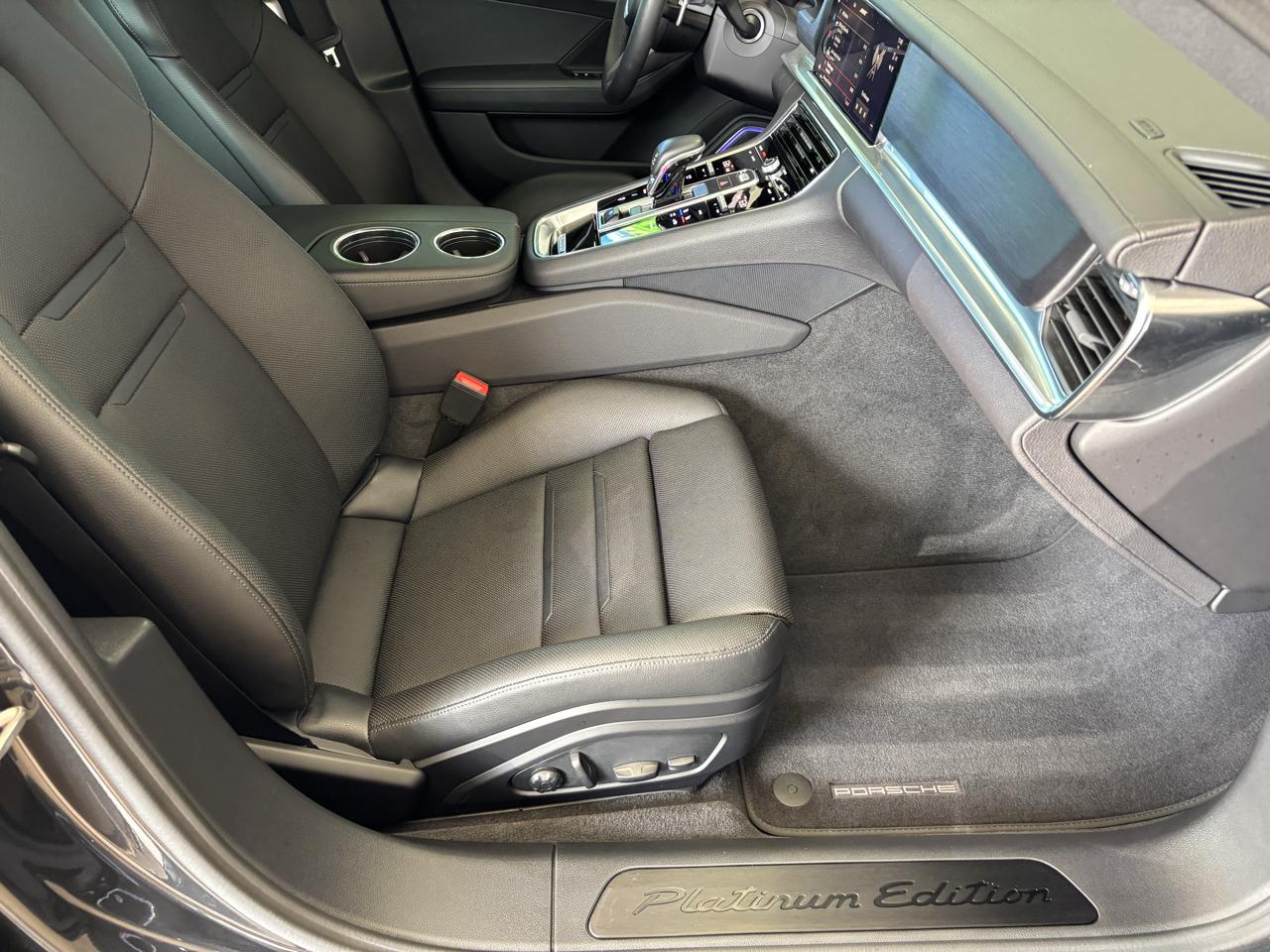 Porsche Panamera 4 Platinum Edition AWD 2023