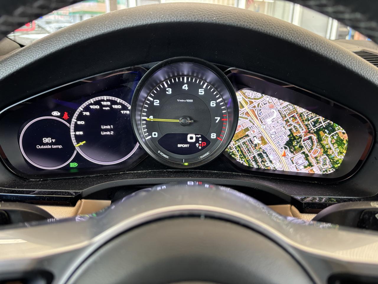 Porsche Cayenne E-Hybrid AWD 2021