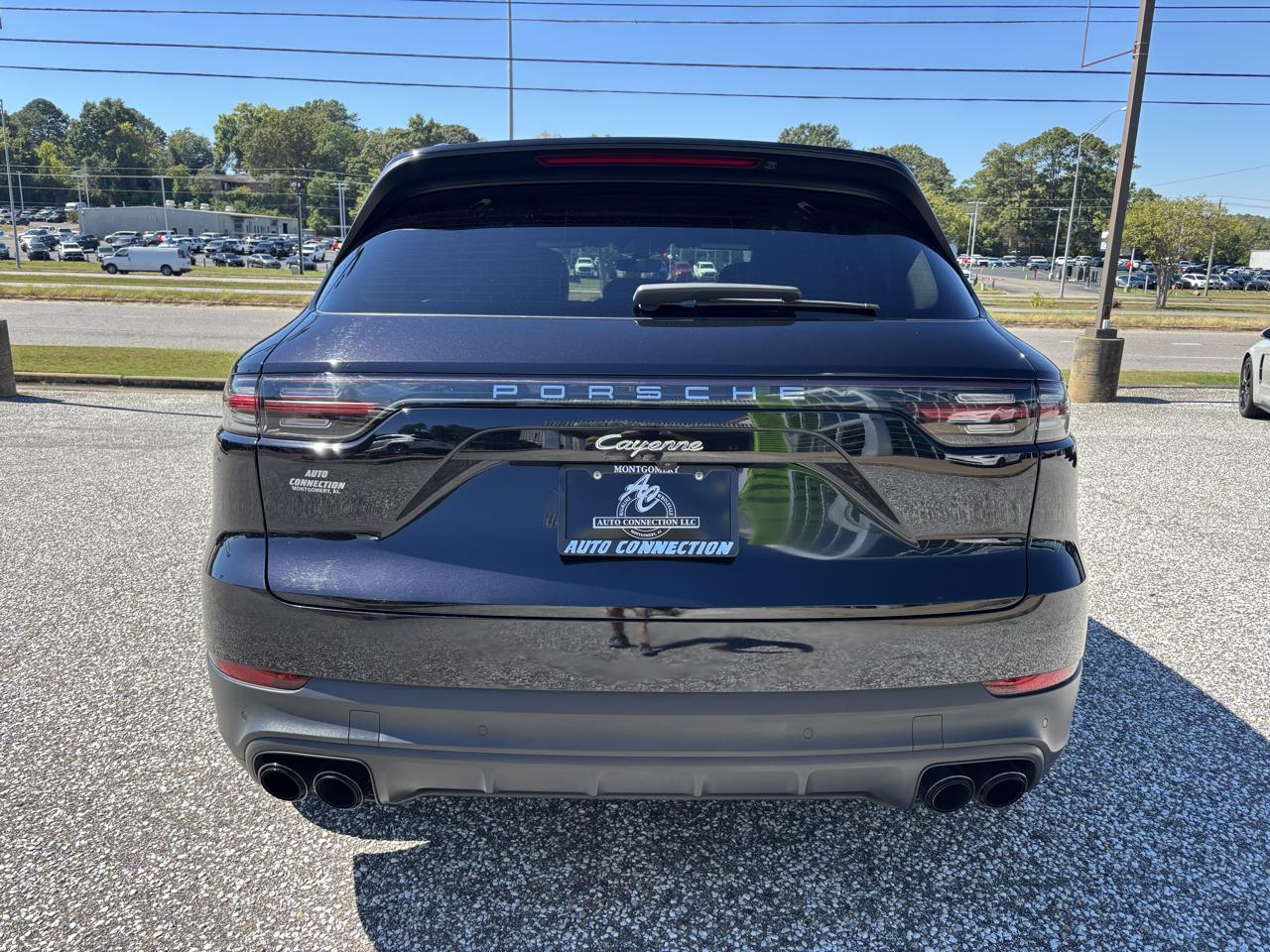 Porsche Cayenne photo 4