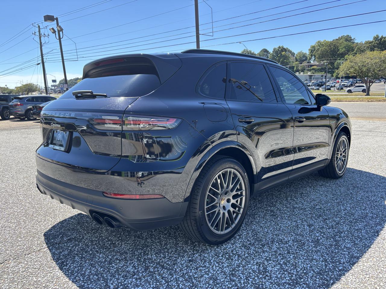Porsche Cayenne photo 5