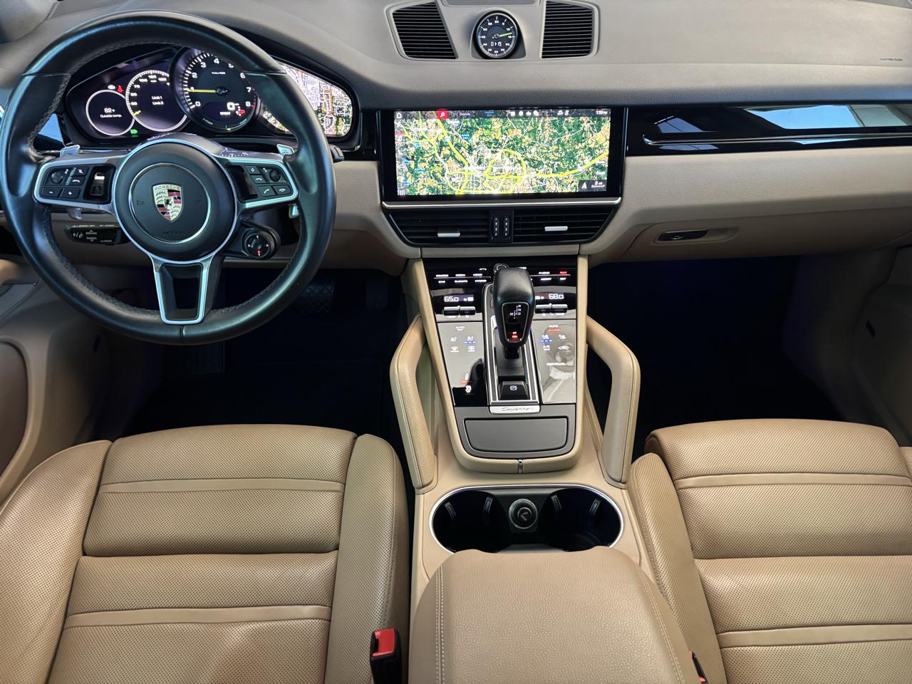 Porsche Cayenne photo 9