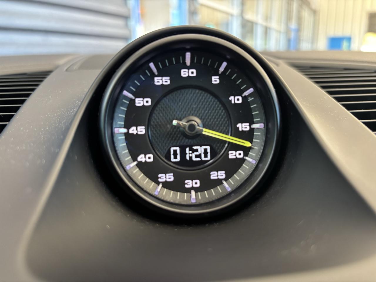 Porsche Cayenne photo 19