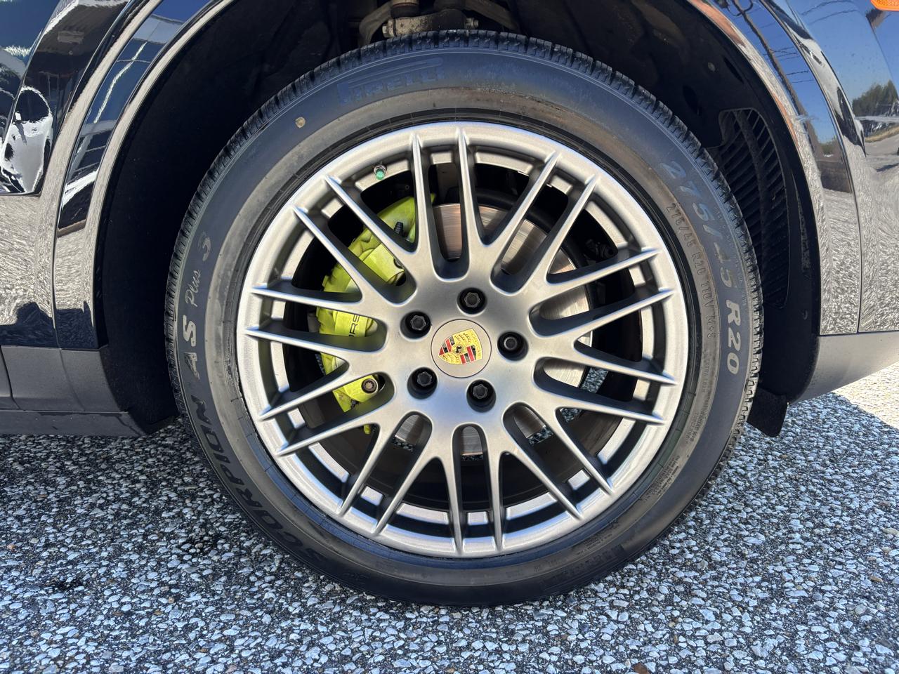 Porsche Cayenne photo 35