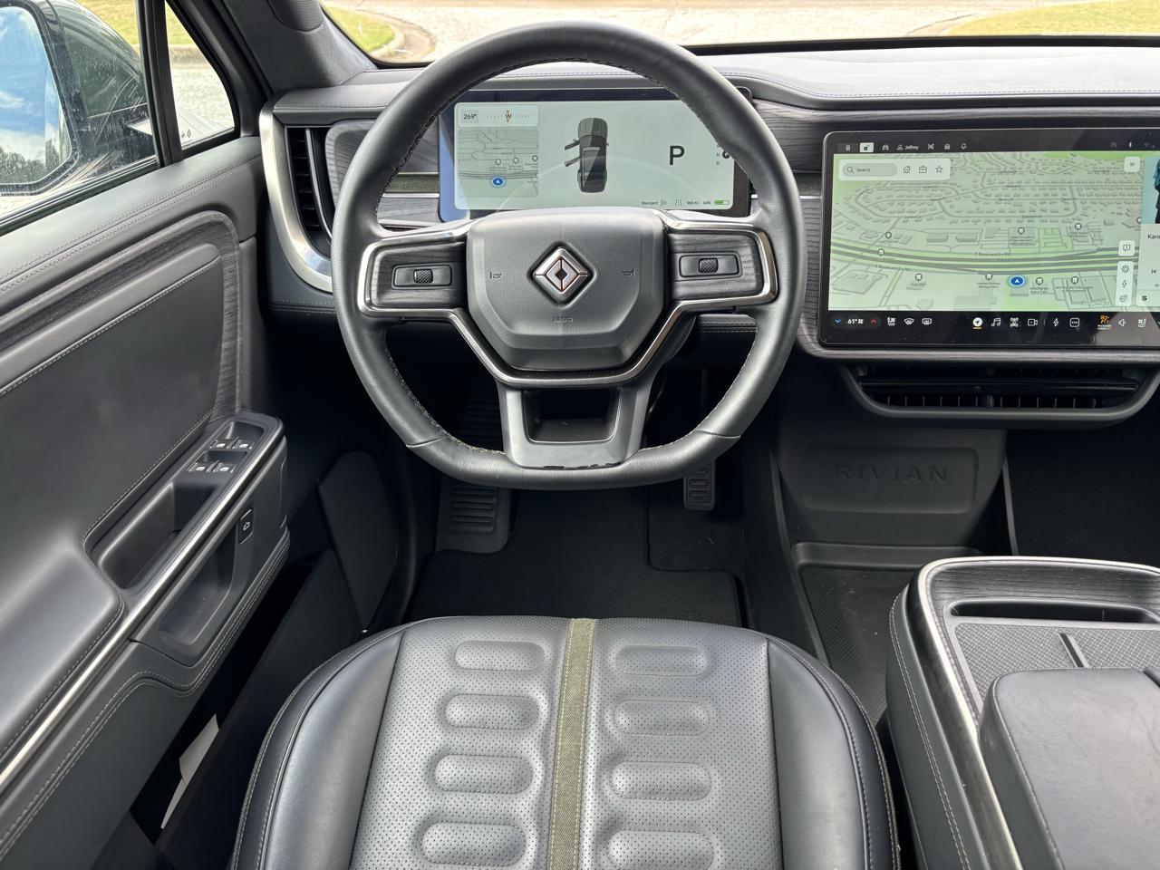 Rivian R1S Adventure Dual-Motor Max Pack 2025