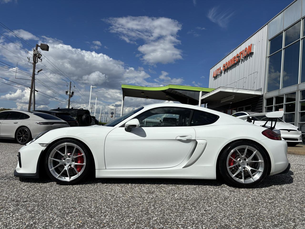 Porsche Cayman 2dr Cpe GT4 2016
