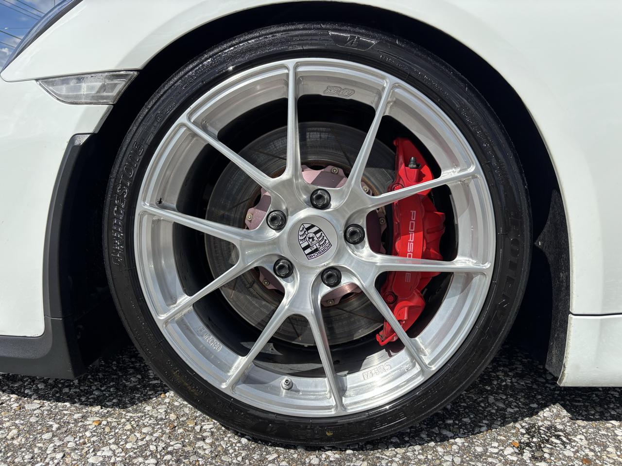 Porsche Cayman 2dr Cpe GT4 2016