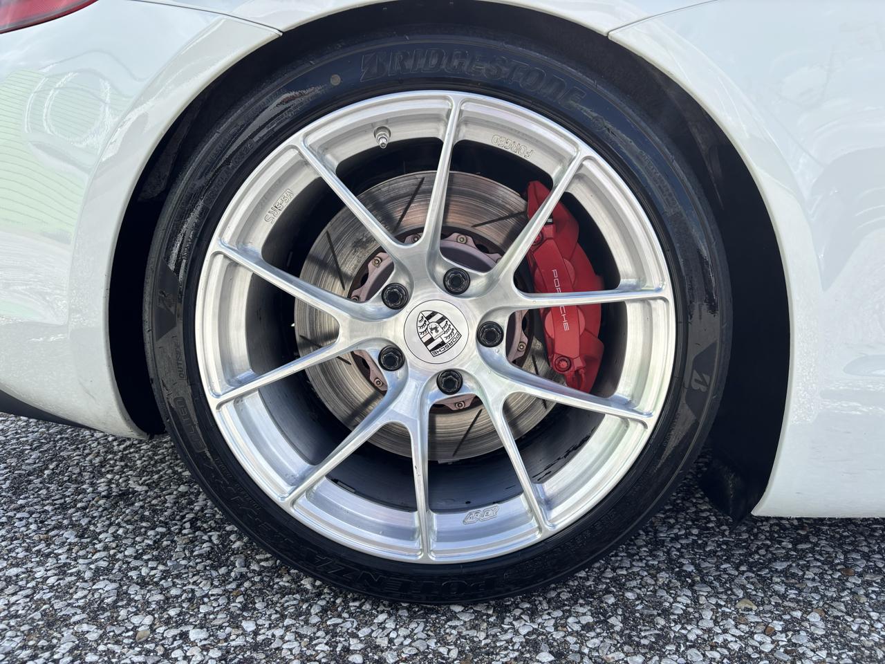 Porsche Cayman 2dr Cpe GT4 2016