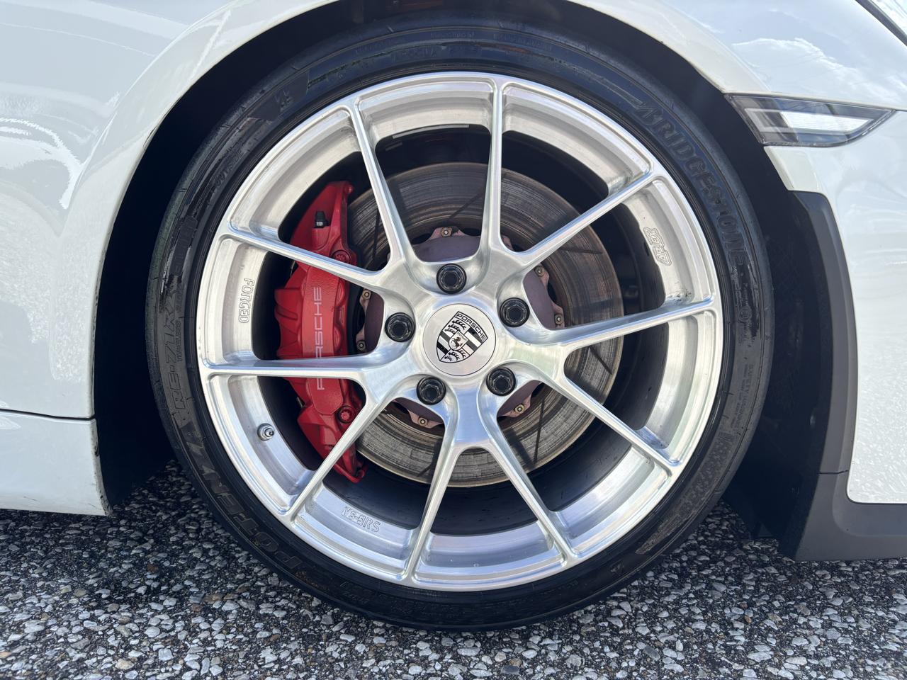 Porsche Cayman 2dr Cpe GT4 2016