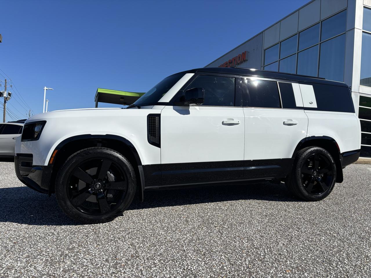 Land Rover Defender 130 X-Dynamic SE AWD 2023