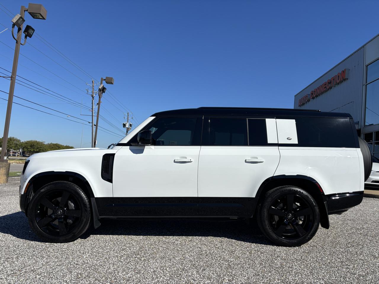 Land Rover Defender 130 X-Dynamic SE AWD 2023