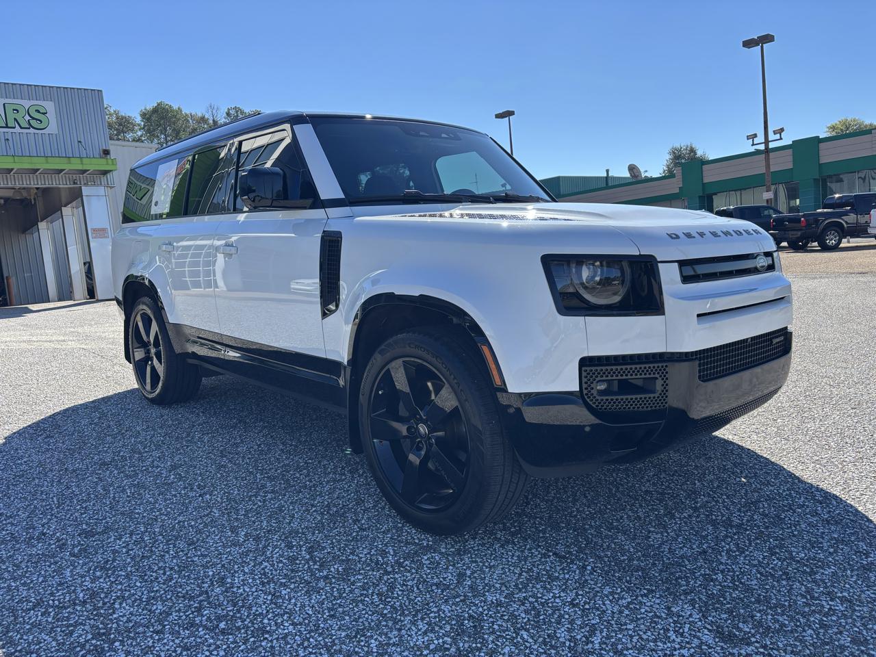 Land Rover Defender 130 X-Dynamic SE AWD 2023