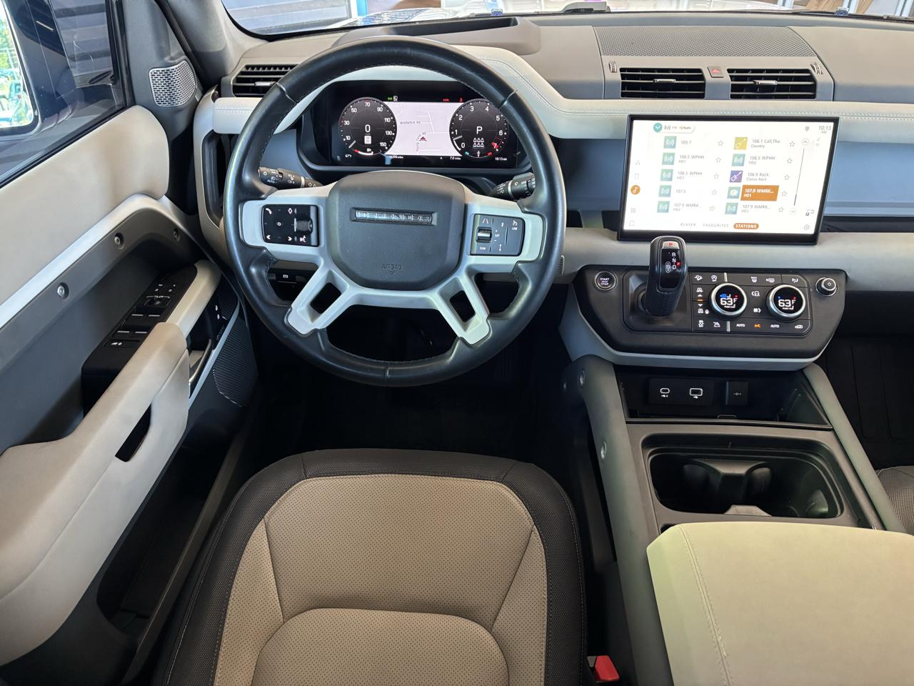 Land Rover Defender 130 X-Dynamic SE AWD 2023