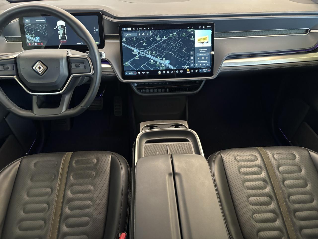 Rivian R1S Adventure Dual-Motor Standard Pack 2025
