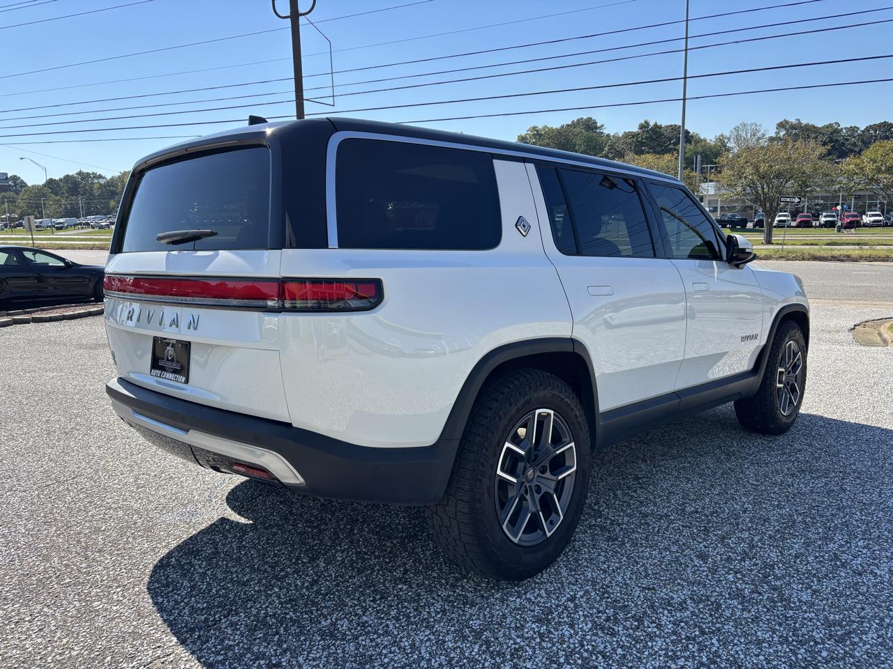 Rivian R1S Adventure Performance Dual-Motor Max Pack 2025