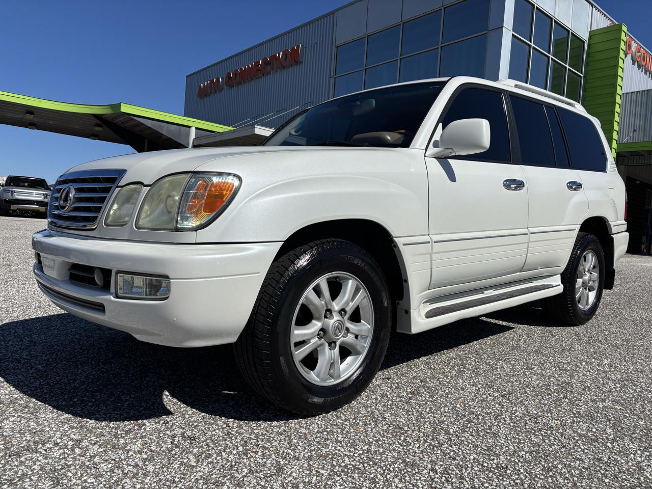 Lexus LX 470 4dr SUV 2004