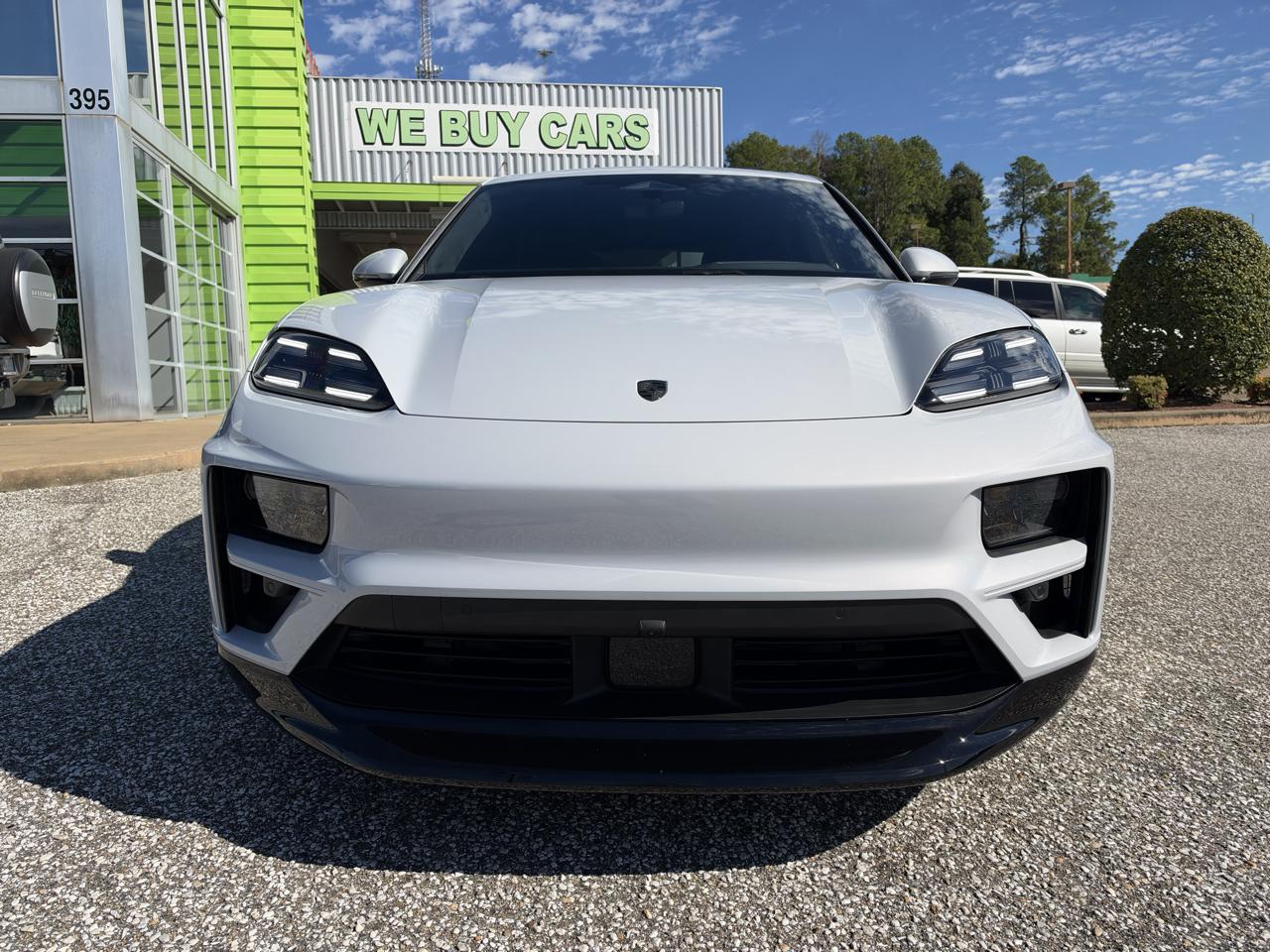 Porsche Macan Electric Turbo AWD 2024