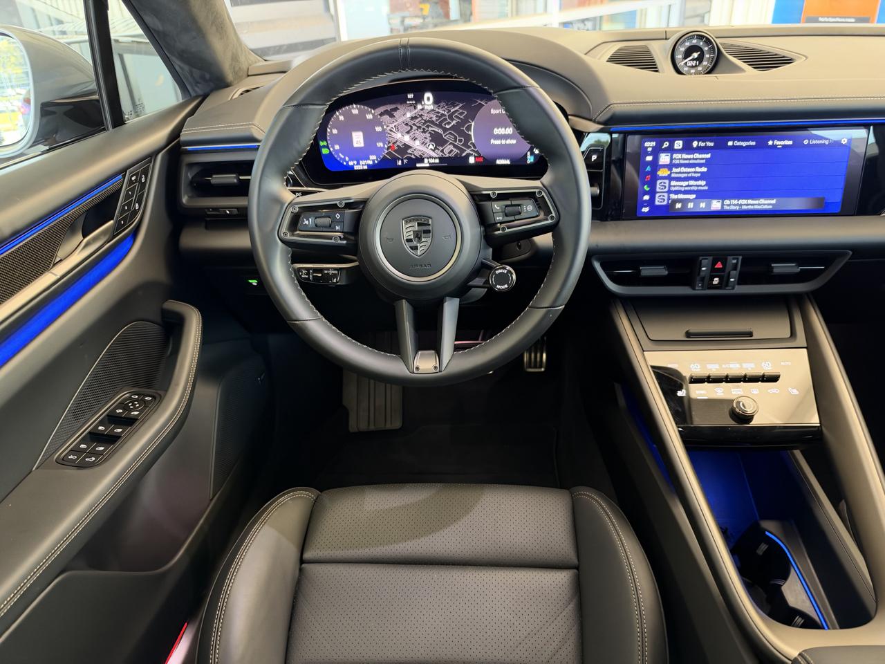 Porsche Macan Electric Turbo AWD 2024