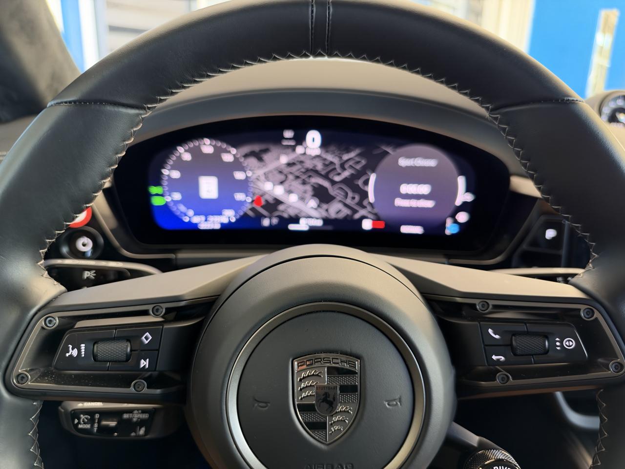 Porsche Macan Electric Turbo AWD 2024