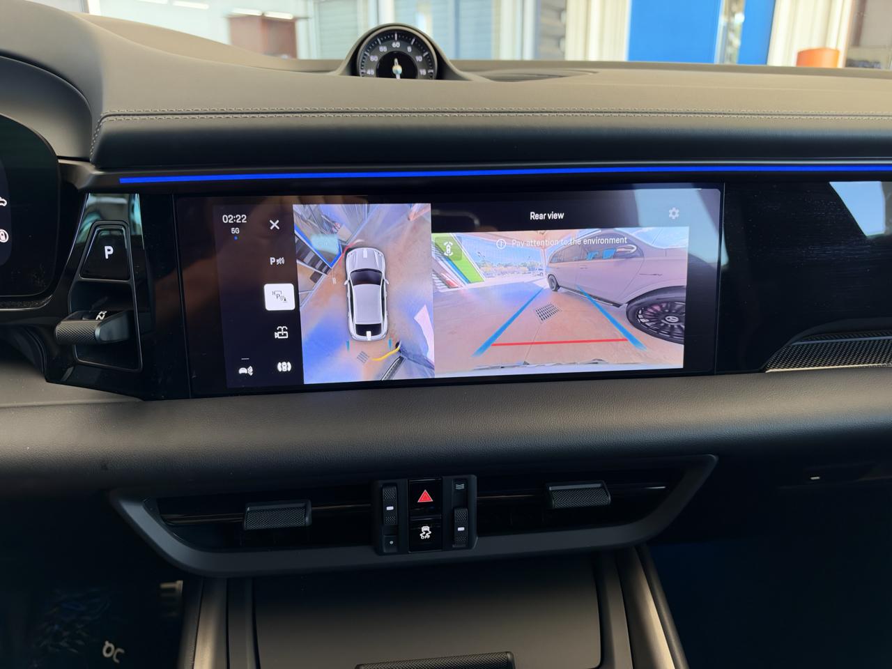Porsche Macan Electric Turbo AWD 2024