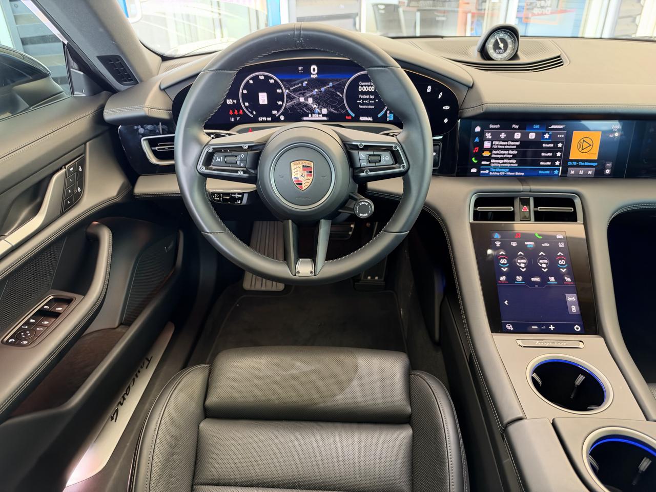 Porsche Taycan 4 AWD 2025