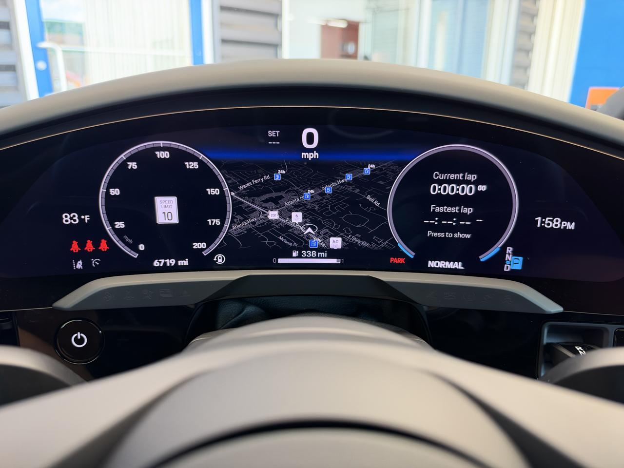 Porsche Taycan 4 AWD 2025