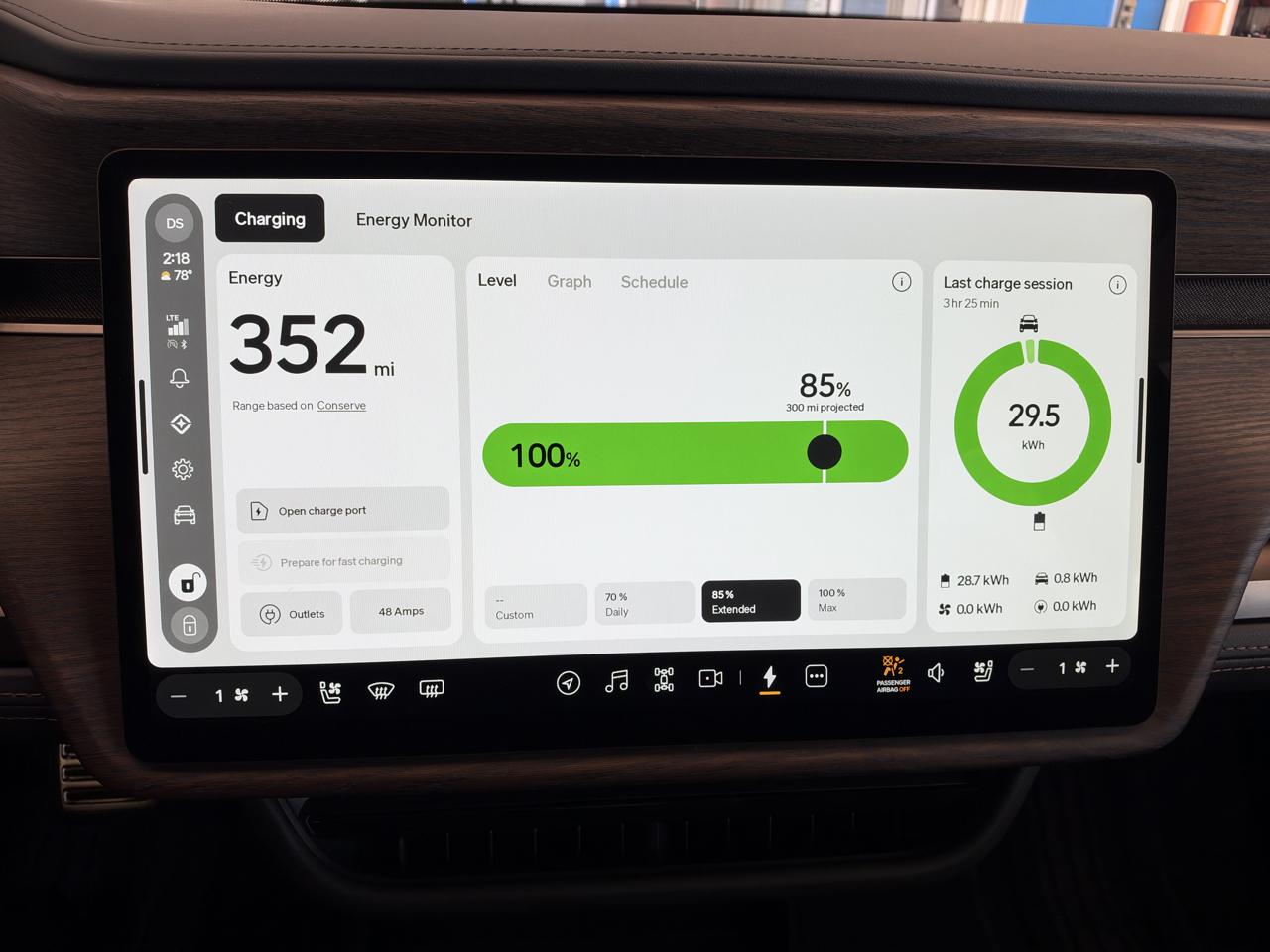 Rivian R1S Ascend Tri-Motor Max Pack 2025