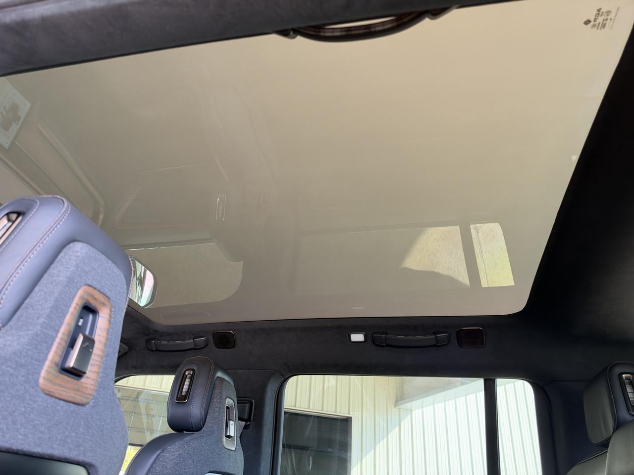 Rivian R1S Ascend Tri-Motor Max Pack 2025