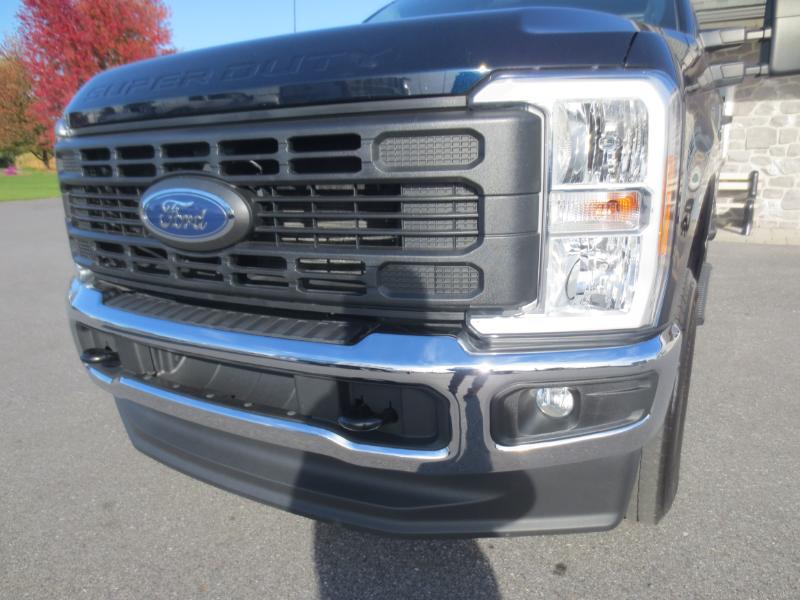 Ford F-250 SD XL 4WD 2023 Ford F-250 SD XL 4WD 2023