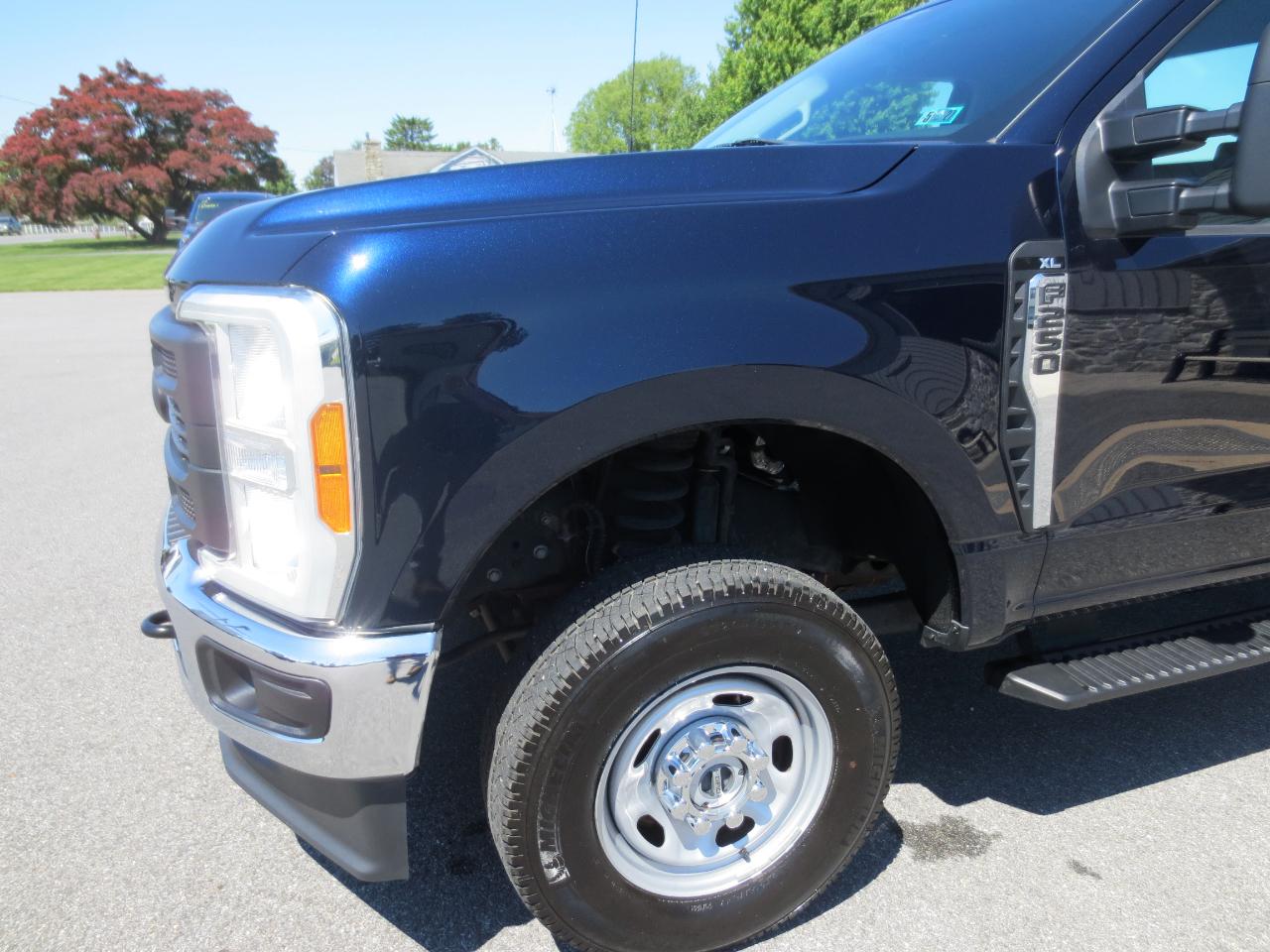 Ford F-250 SD XL 4WD 2023