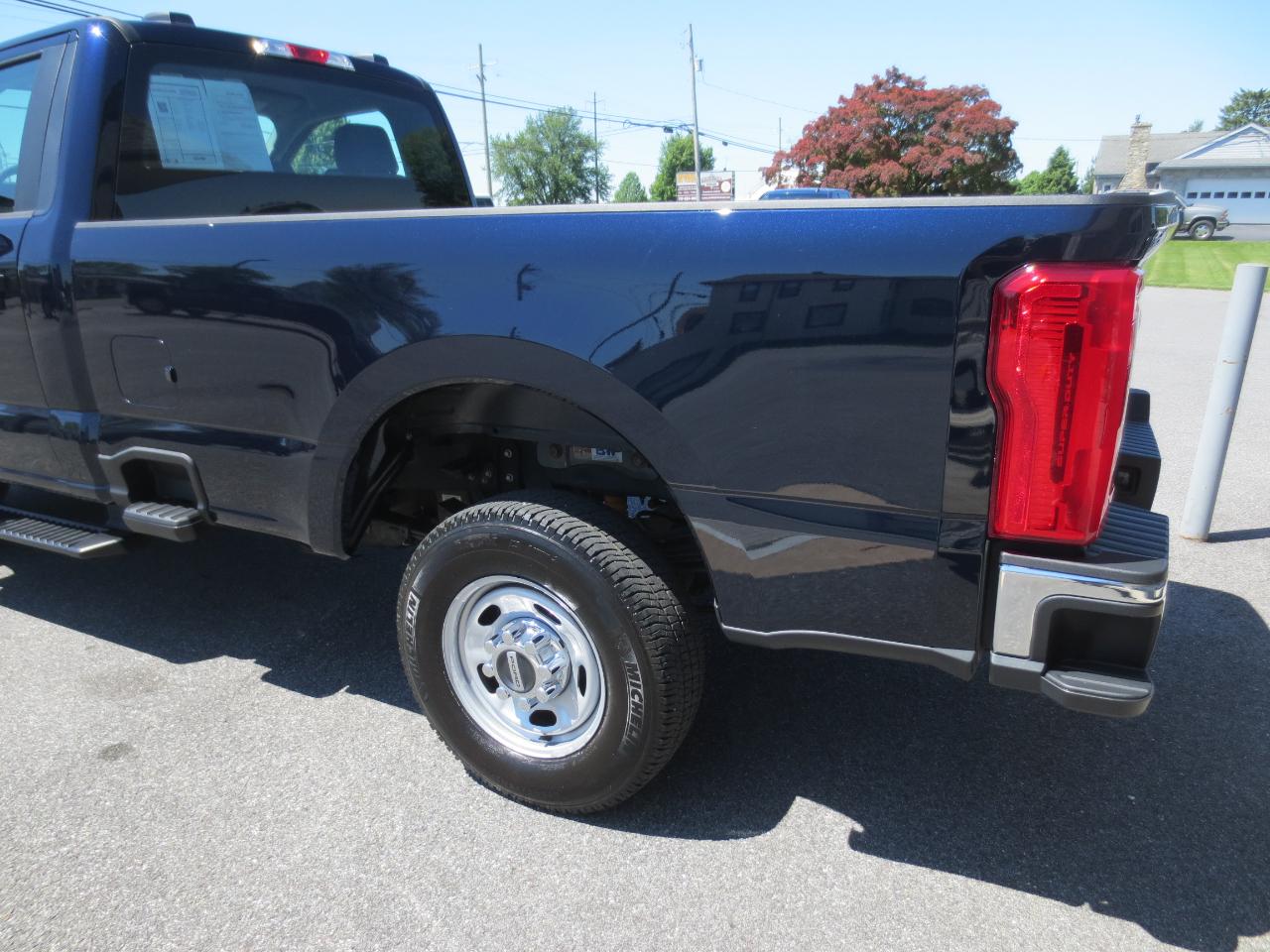 Ford F-250 SD XL 4WD 2023