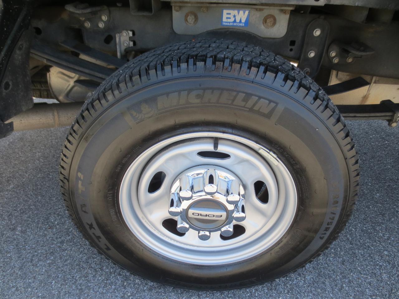 Ford F-250 SD XL 4WD 2023