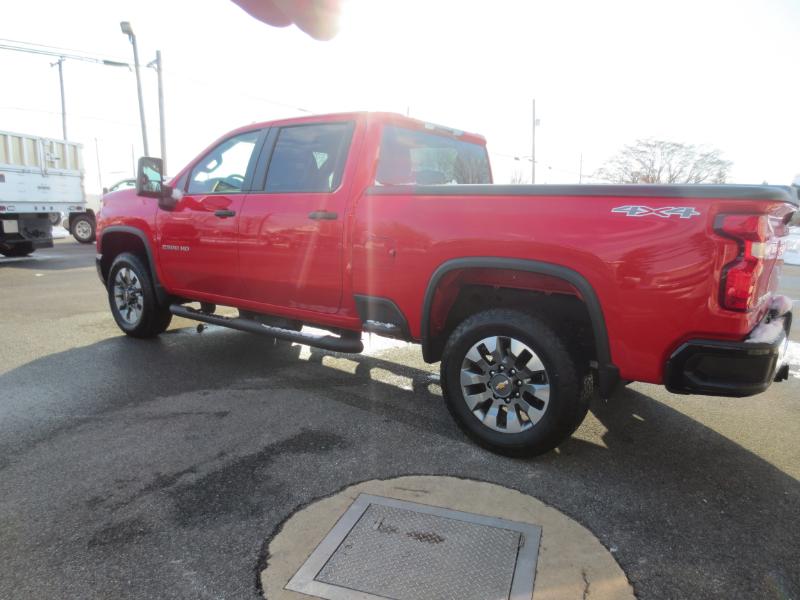 Chevrolet Silverado 2500HD Custom Crew Cab Short Box 4WD 2023