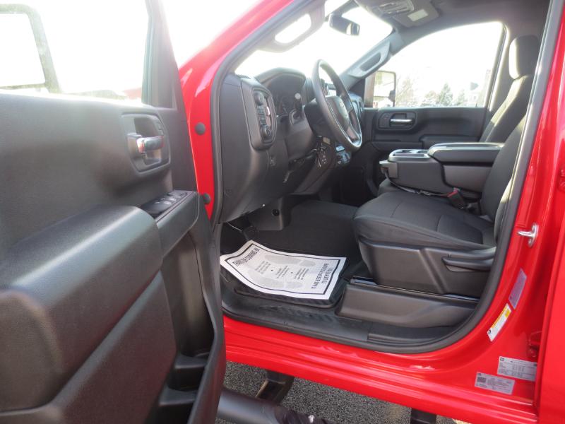 Chevrolet Silverado 2500HD Custom Crew Cab Short Box 4WD 2023