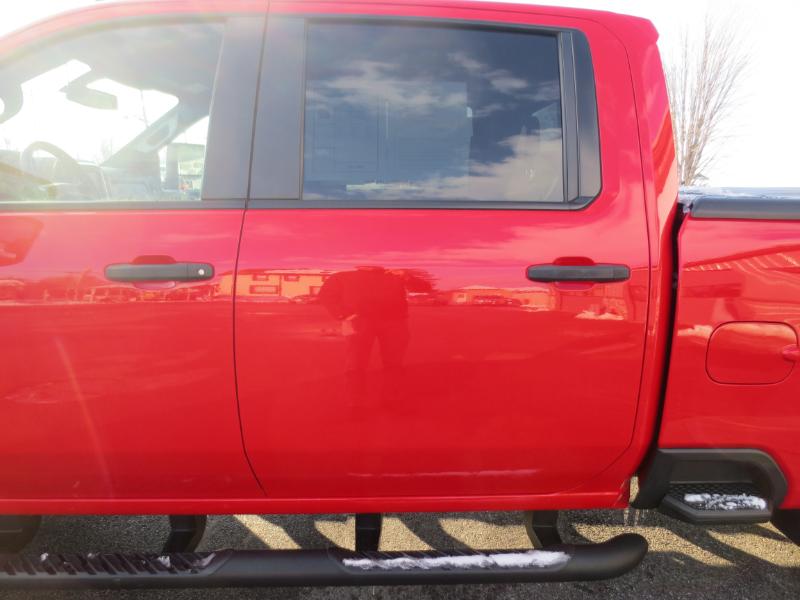 Chevrolet Silverado 2500HD Custom Crew Cab Short Box 4WD 2023