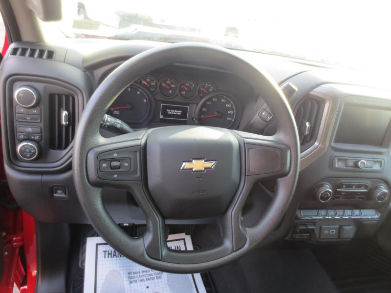 Chevrolet Silverado 2500HD Custom Crew Cab Short Box 4WD 2023