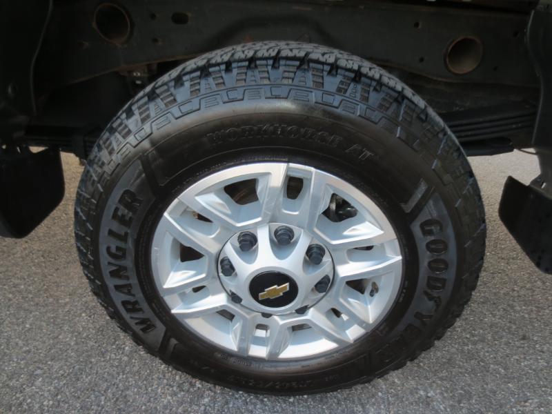 Chevrolet Silverado 2500HD LT Crew Cab Long Box 4WD 2024