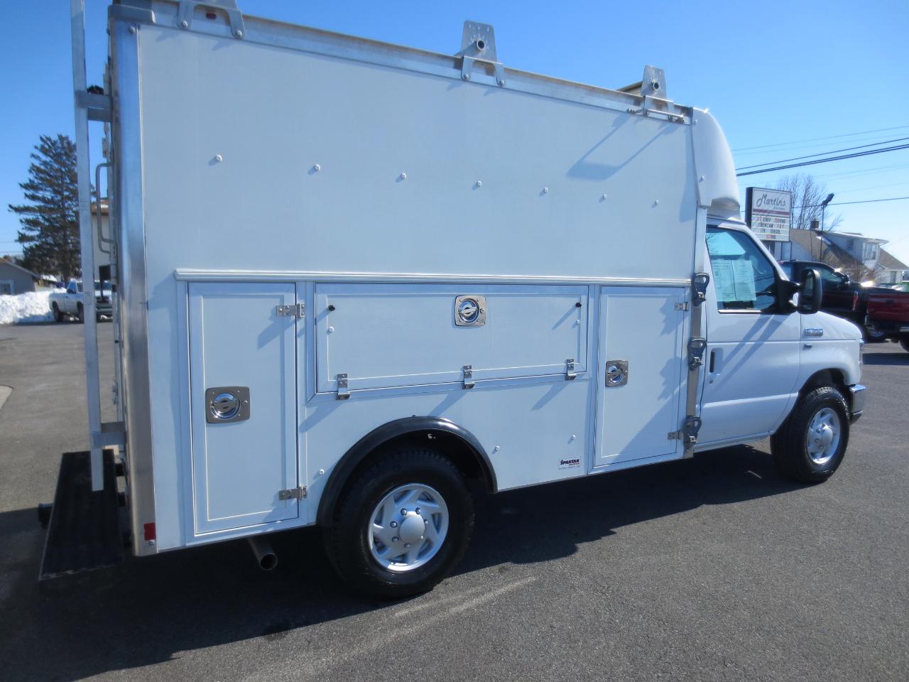 Ford Econoline E350 2019